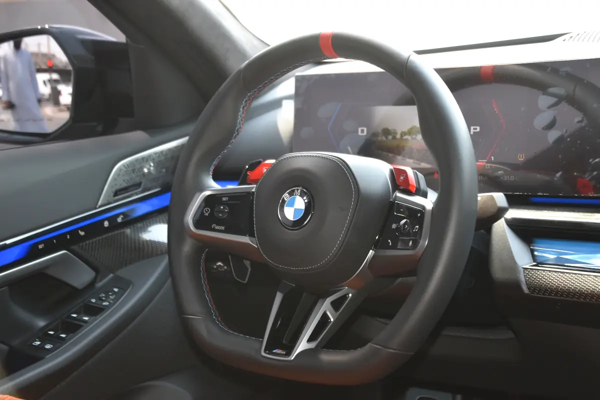 BMW · M5 · Competition