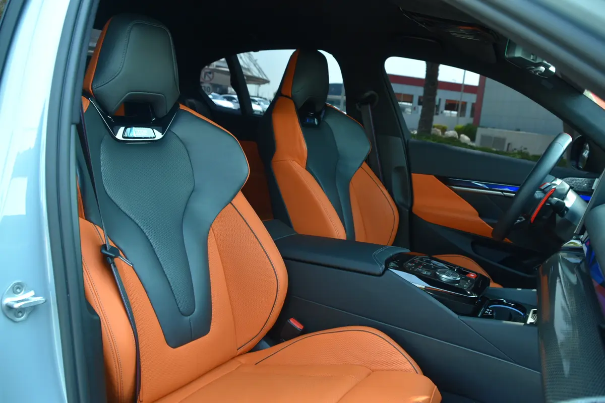 BMW · M5 · Competition