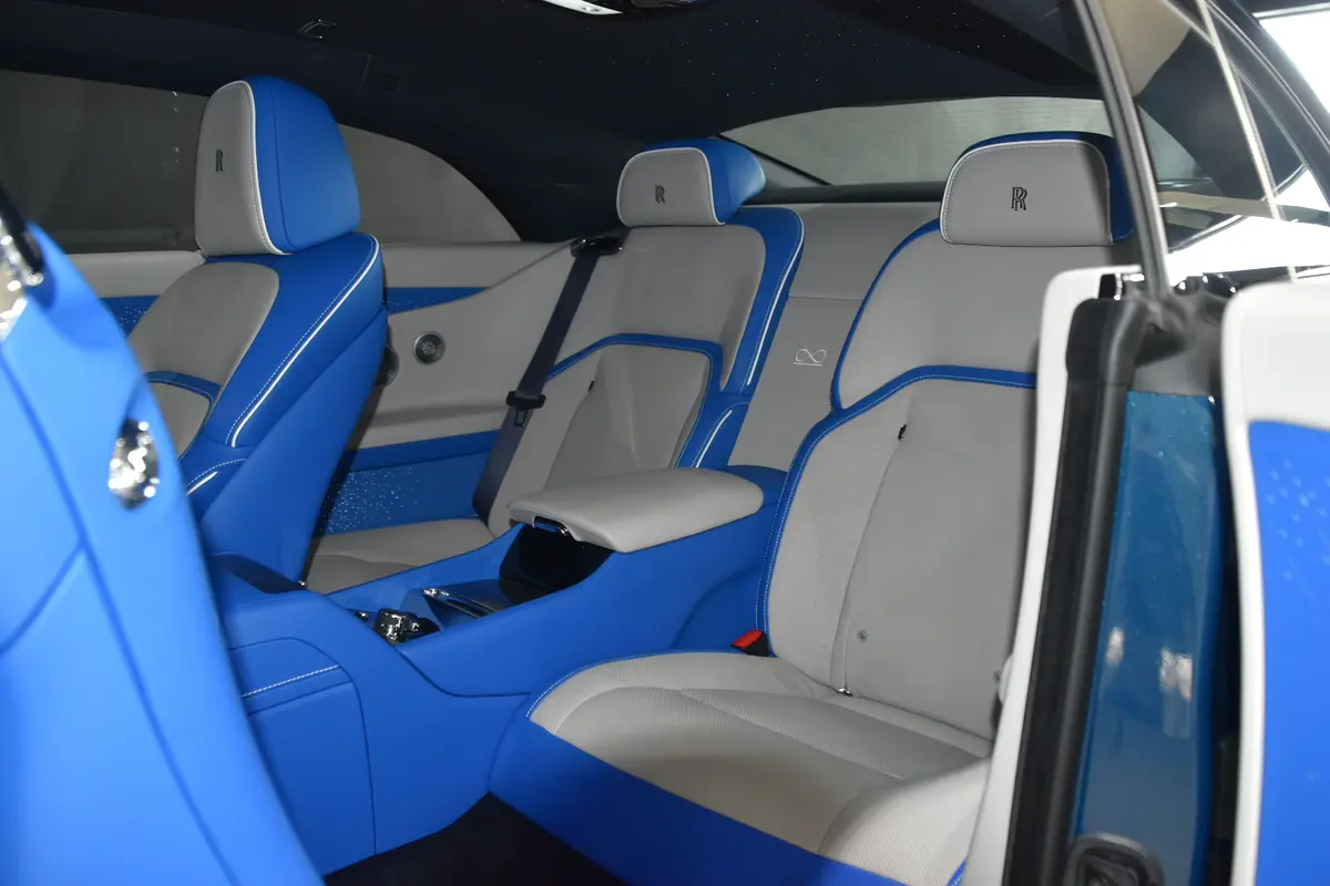 Rolls-Royce · Spectre · Black Badge