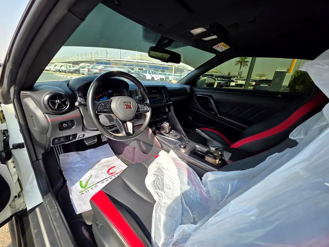 Nissan · GT-R · Track Edition
