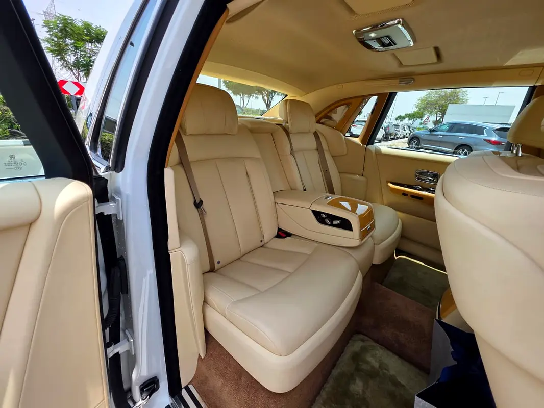 Rolls-Royce Phantom Other 2019 64,000 km 3