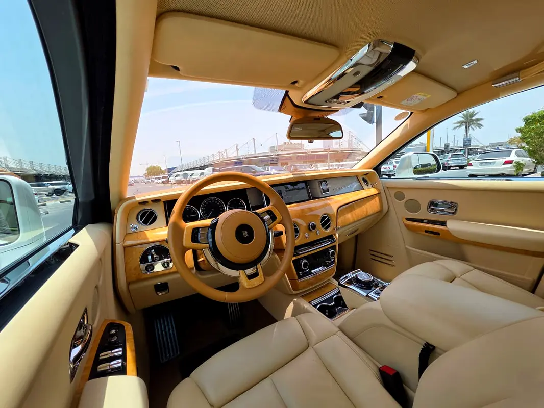 Rolls-Royce Phantom Other 2019 64,000 km 8