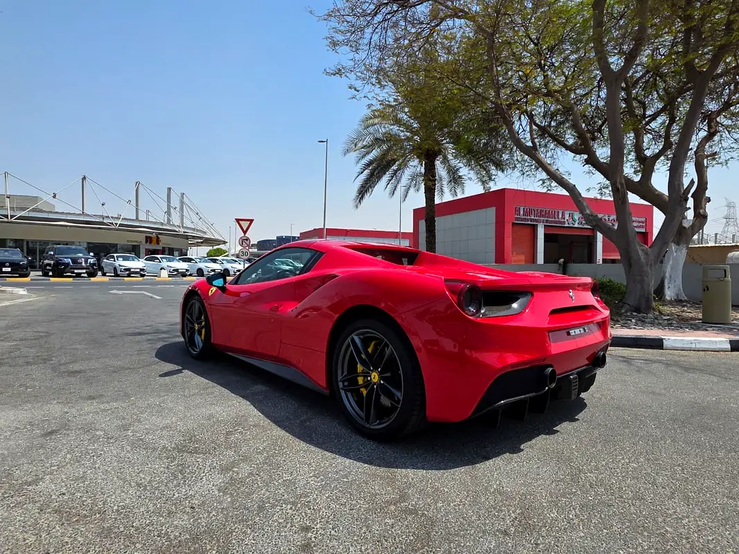 Ferrari 488 Spider 2016 12,000 km 5
