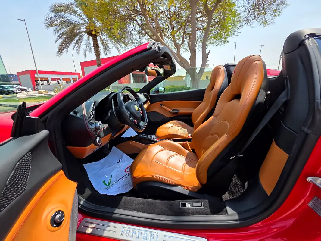 Ferrari 488 Spider 2016 12,000 km 12