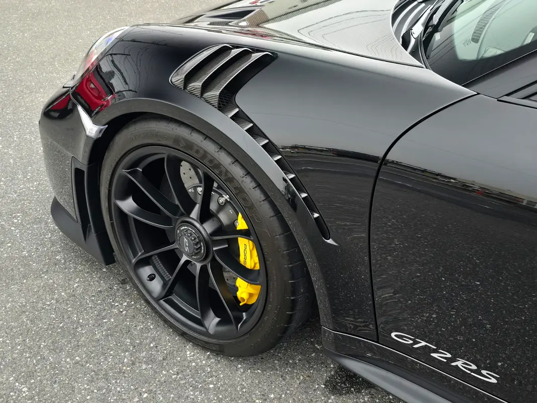 Porsche · 911 · GT2 RS
