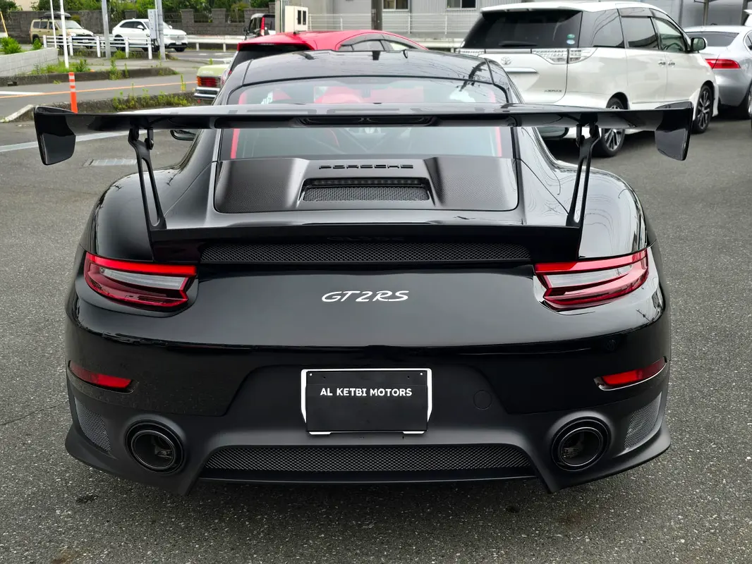 Porsche · 911 · GT2 RS