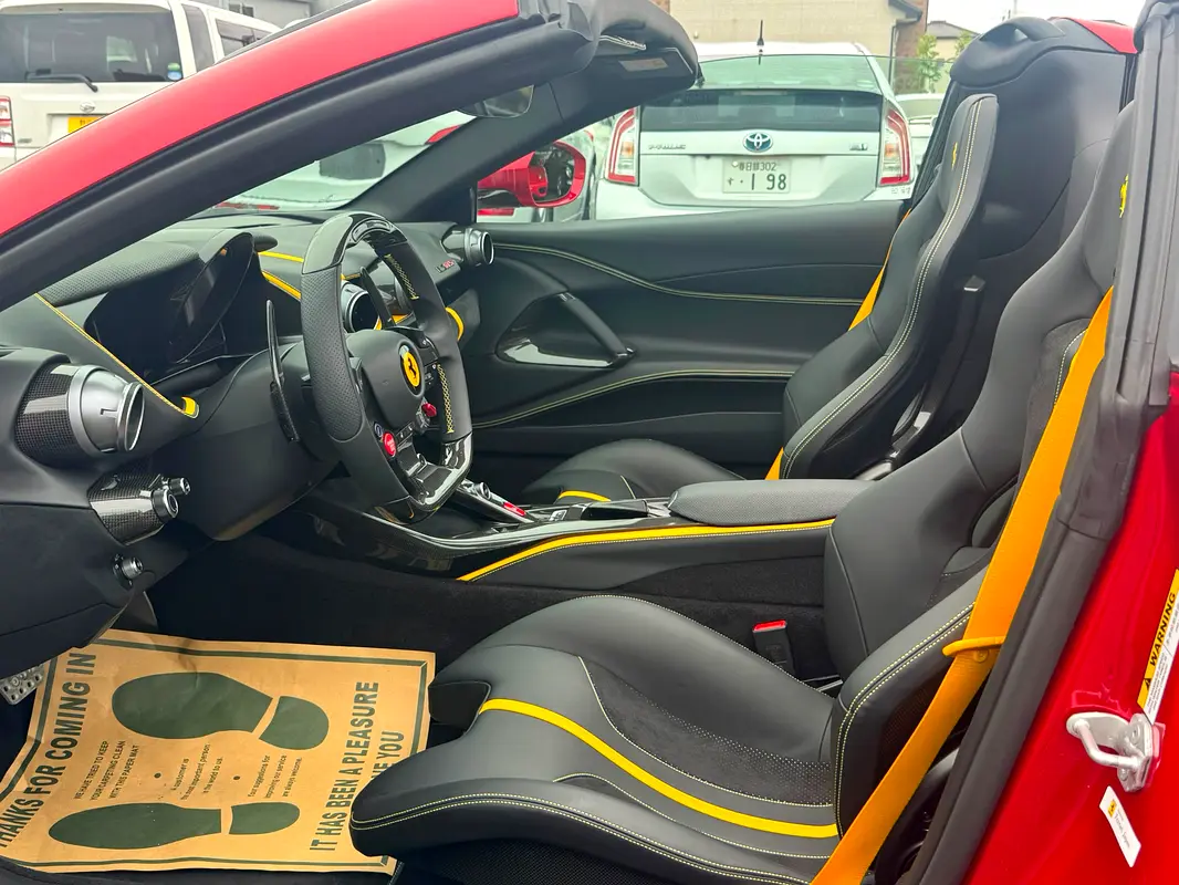 Ferrari · 812 GTS · GTS