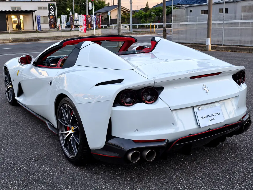 Ferrari · 812 GTS · GTS