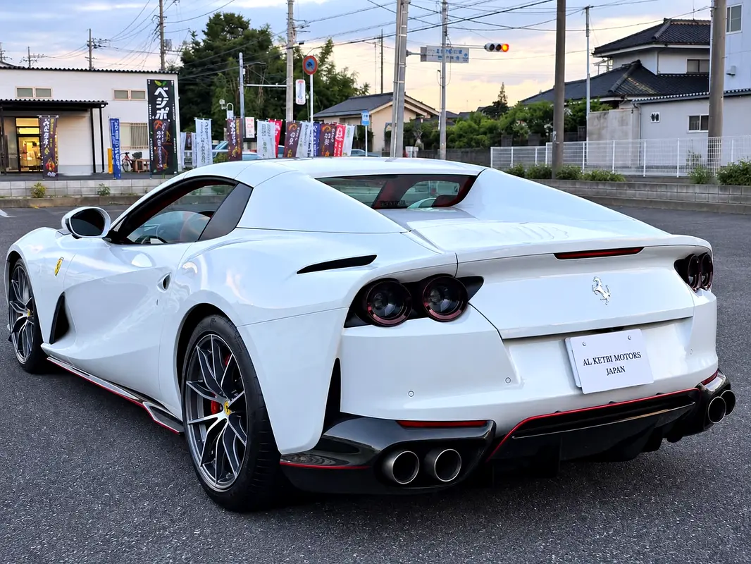 Ferrari · 812 GTS · GTS