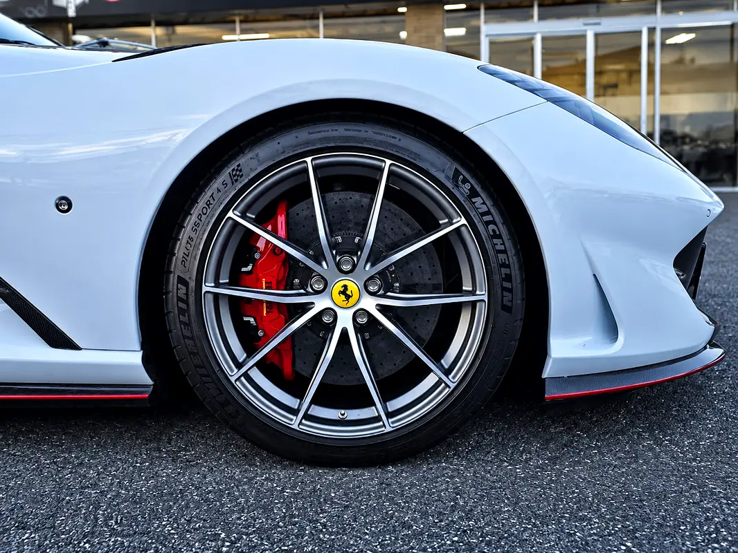 Ferrari · 812 GTS · GTS